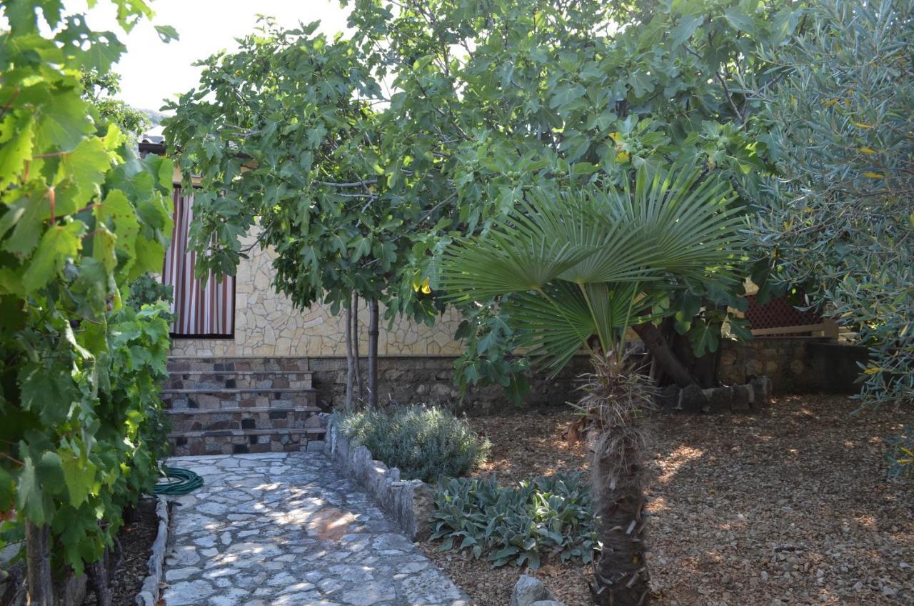 Holiday Home Garina Draga Bašćanska Екстериор снимка